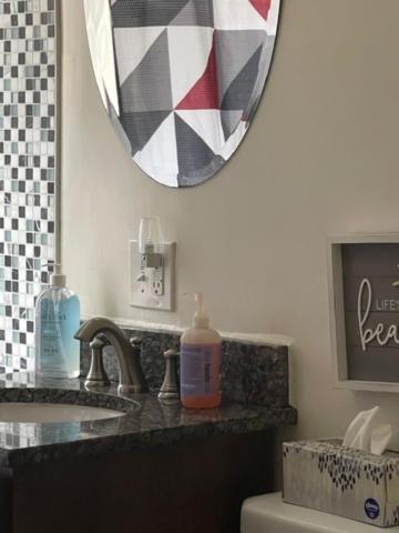Clean, Spacious, Inexpensive Queen Br 호텔 시카고 외부 사진